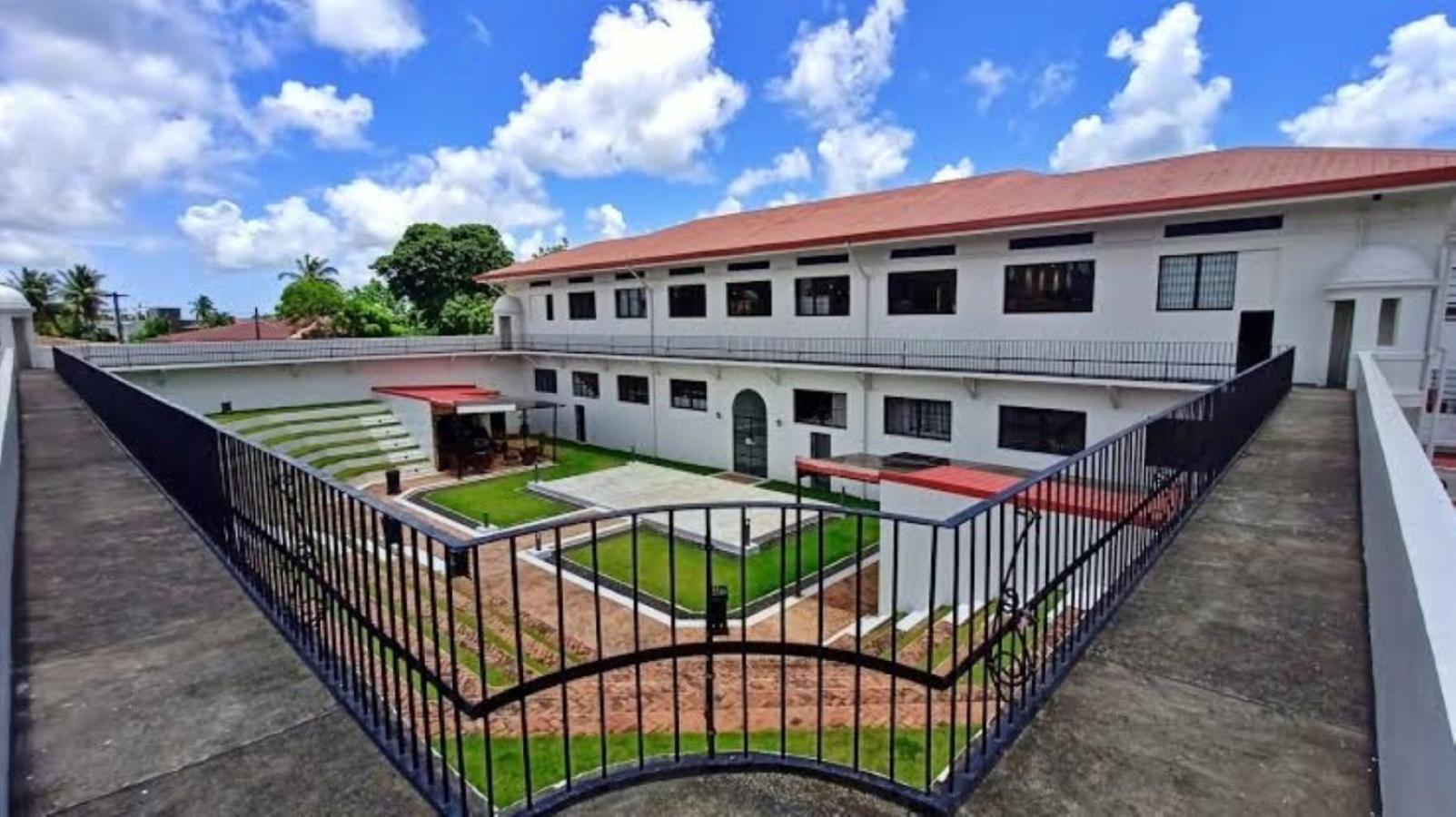 Fernando'S Hotel Sorsogon Luaran gambar